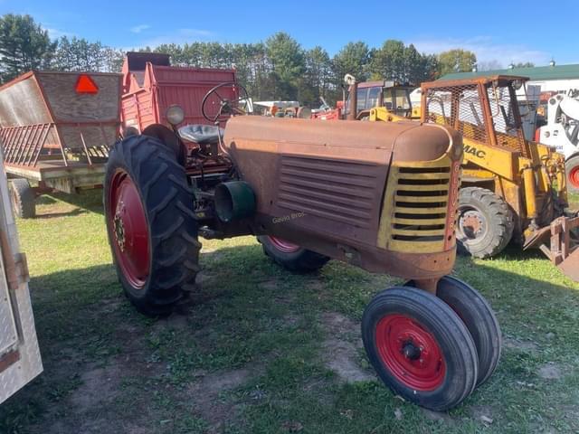 Image of Oliver 77 equipment image 3