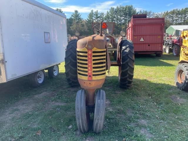 Image of Oliver 77 equipment image 2