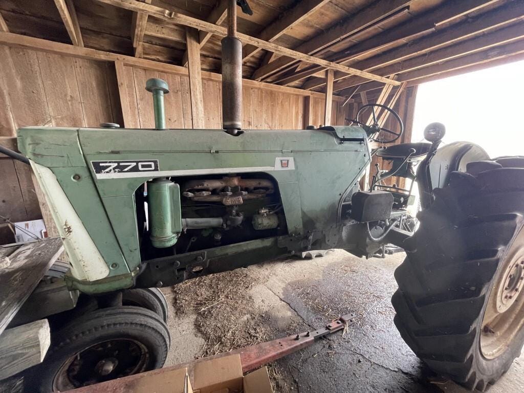 Main image Oliver 770