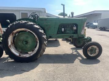 Main image Oliver 770