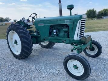 Main image Oliver 880