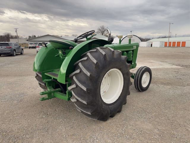 Image of Oliver 990 equipment image 4