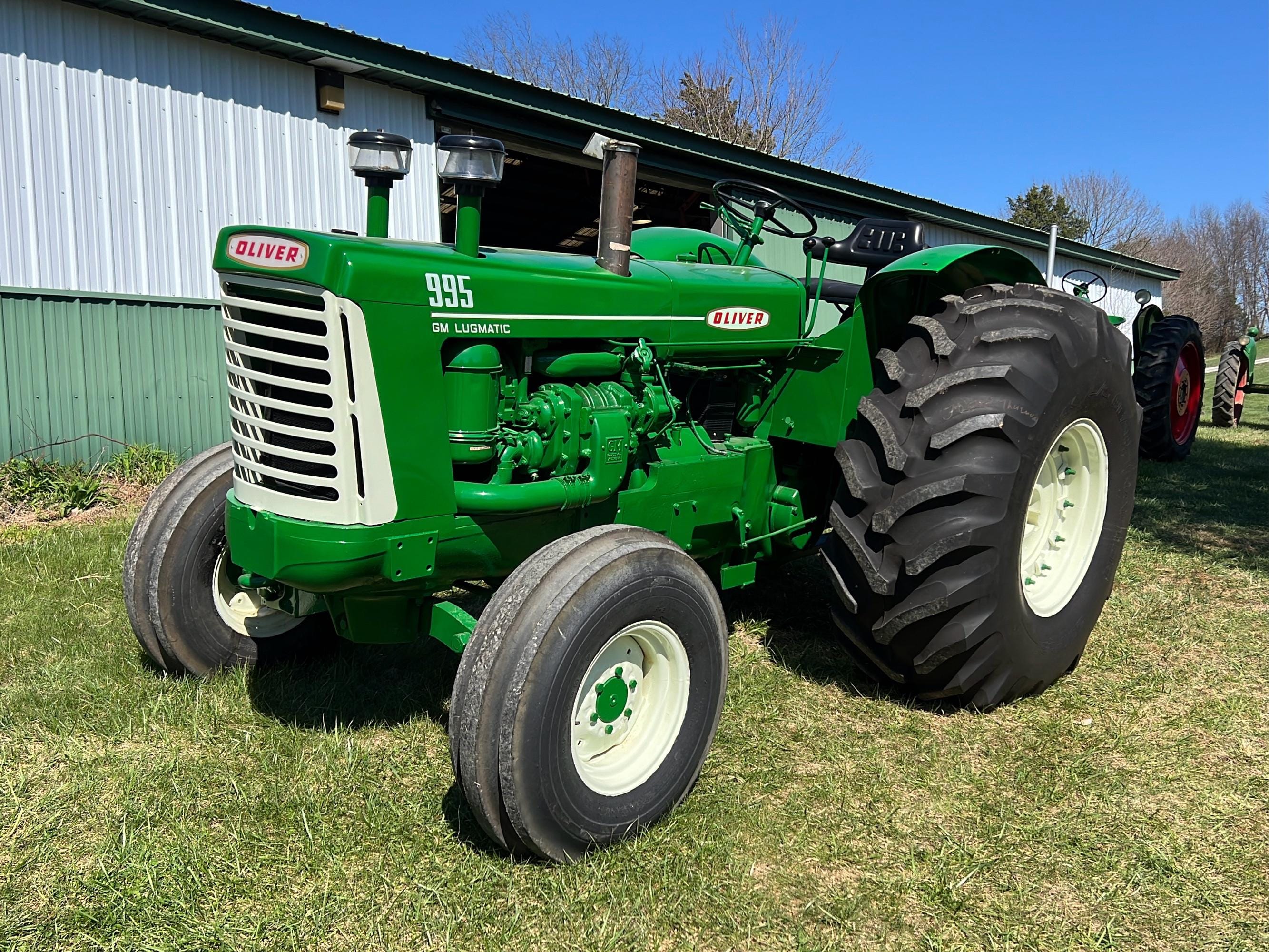 Main image Oliver 995