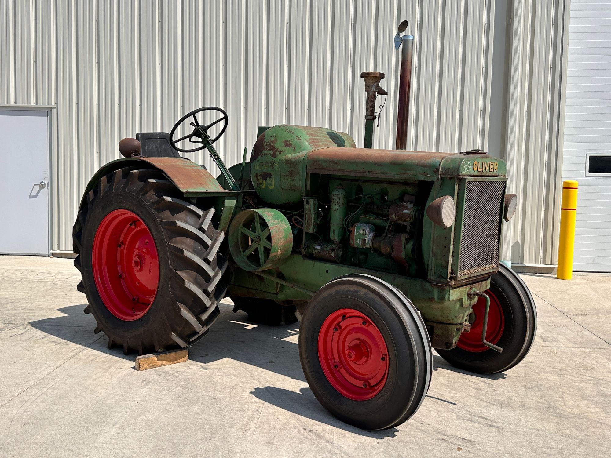 Main image Oliver 99