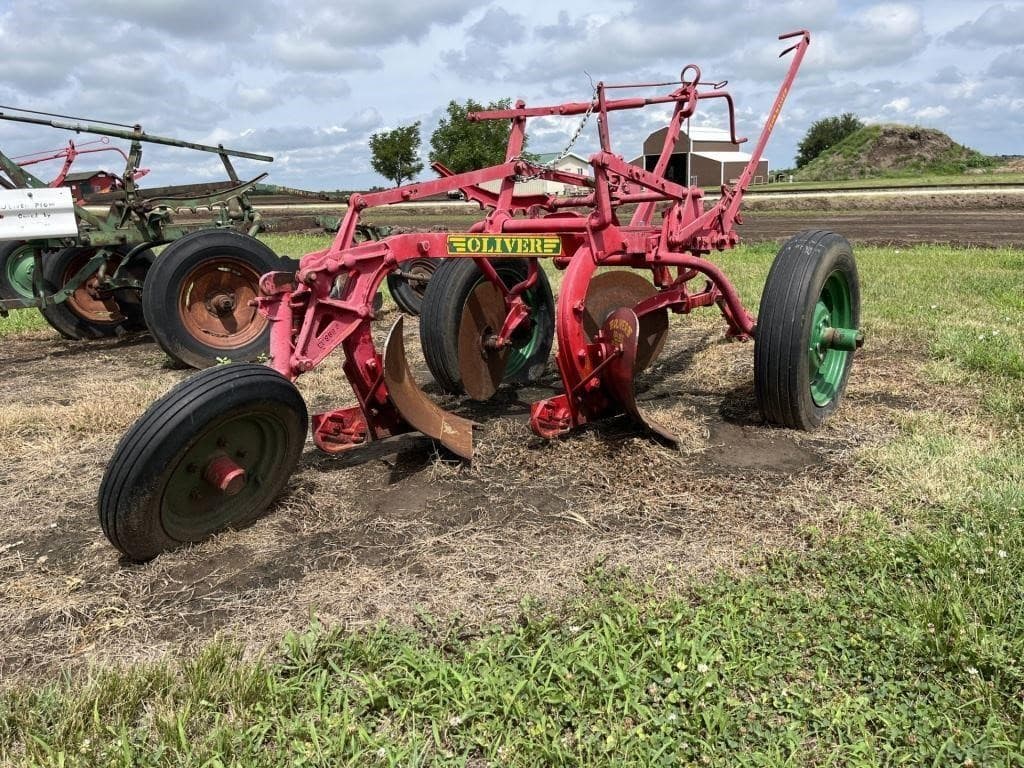 Image of Oliver Plow Master Image 0