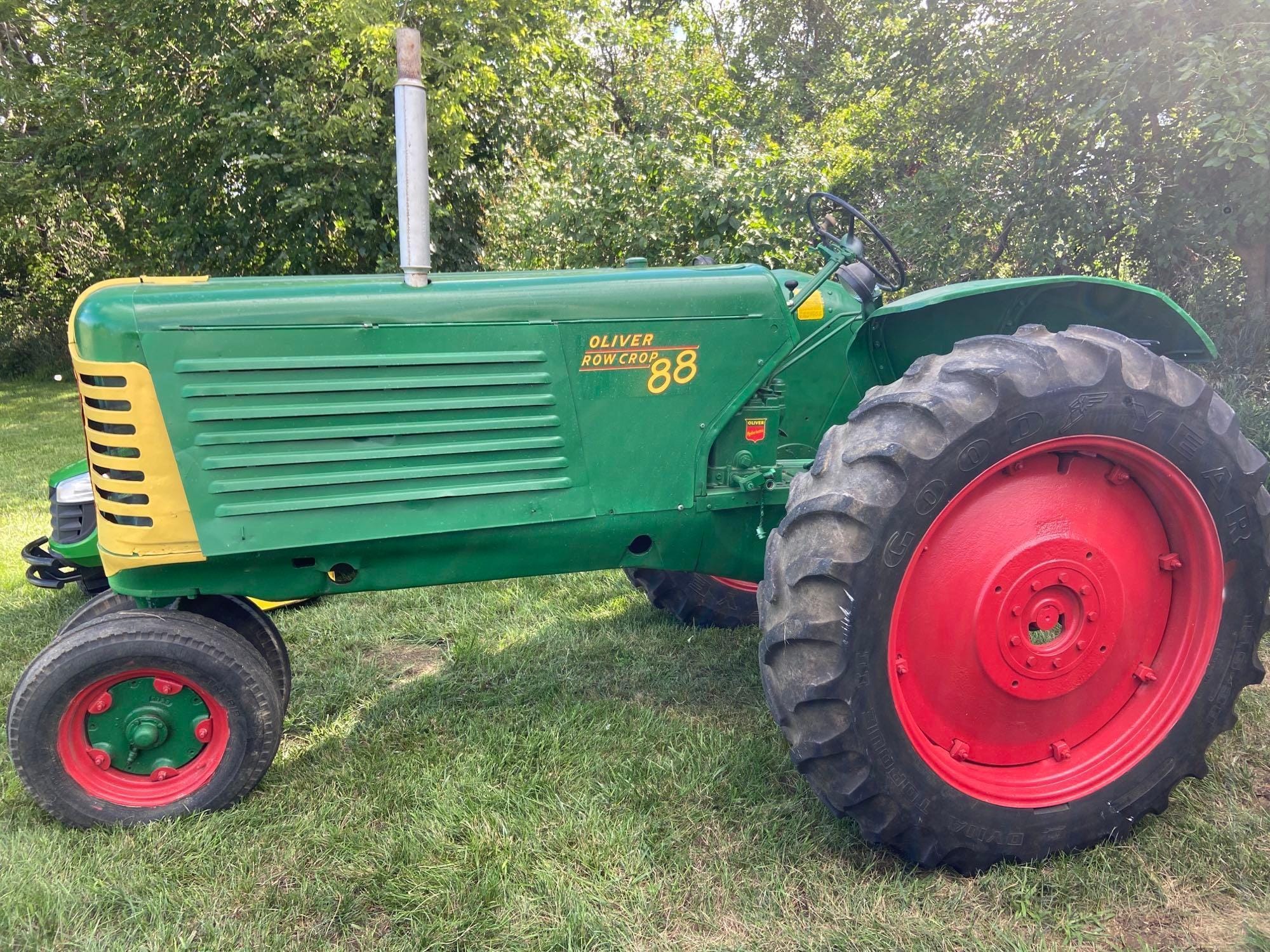 Main image Oliver 88