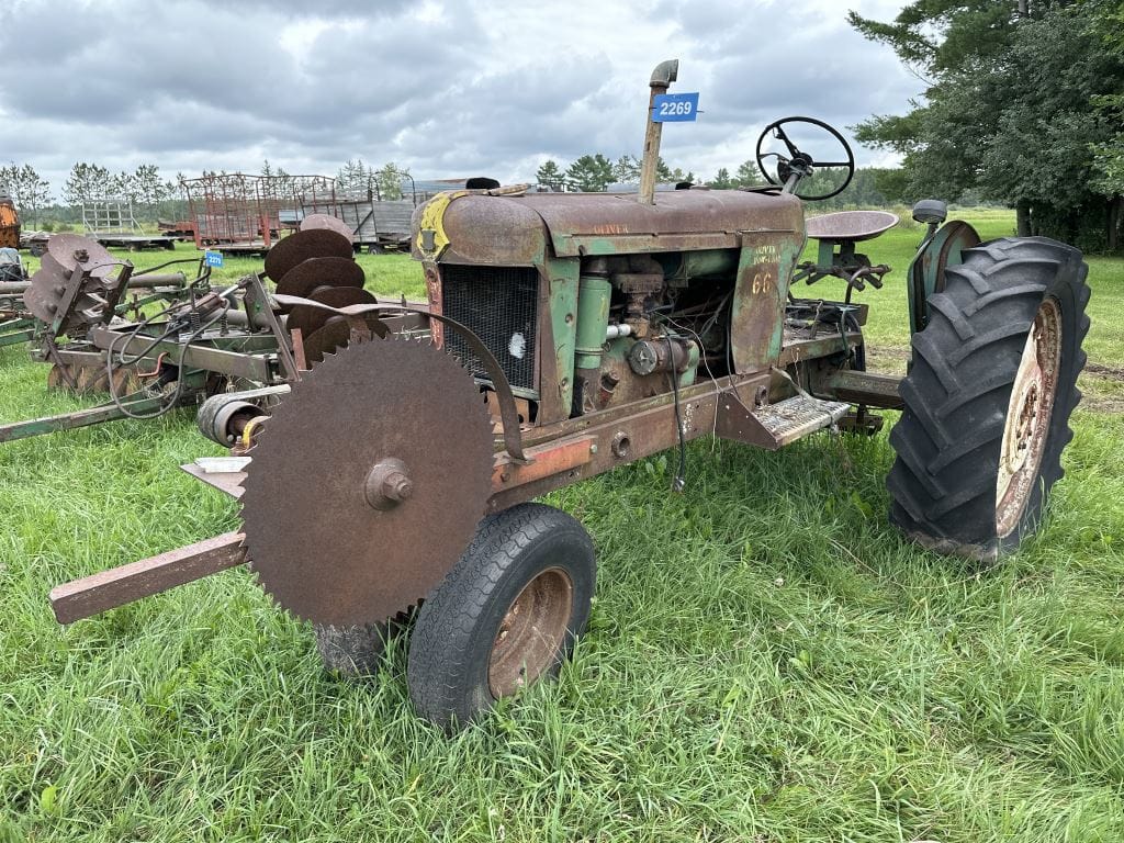 Main image Oliver 66