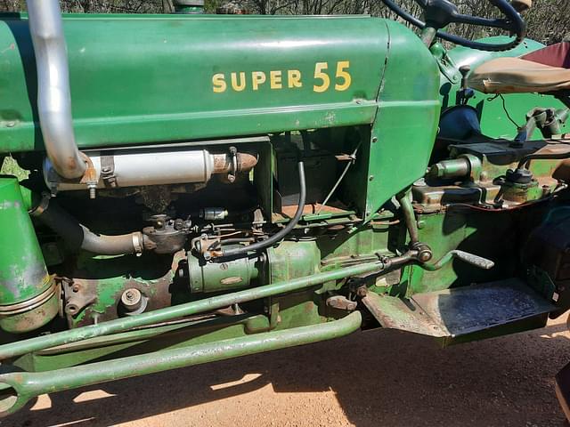 Image of Oliver Super 55 equipment image 3