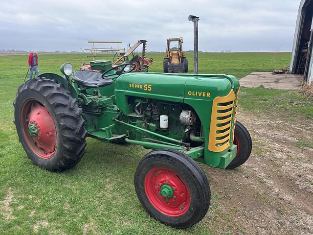 Image of Oliver Super 55 equipment image 1