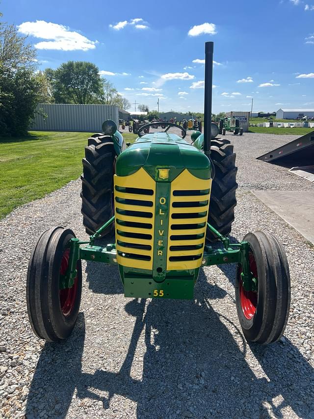 Image of Oliver Super 55 equipment image 2