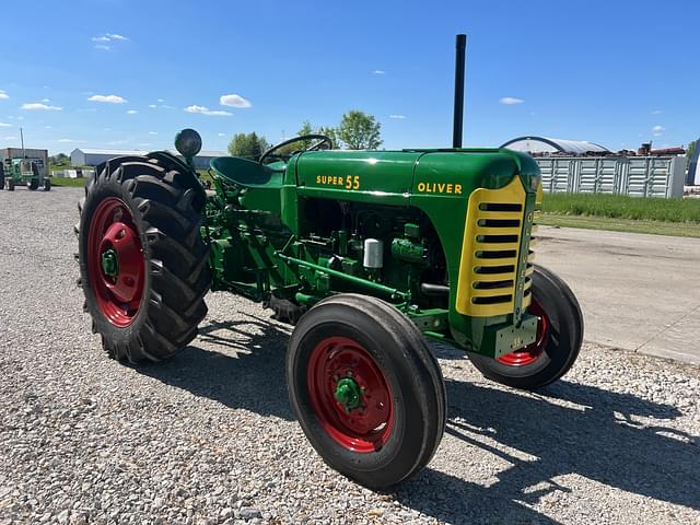 Image of Oliver Super 55 equipment image 3