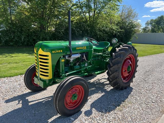 Image of Oliver Super 55 equipment image 1