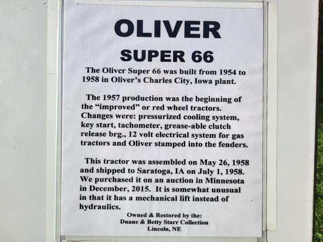 Image of Oliver Super 66 equipment image 4