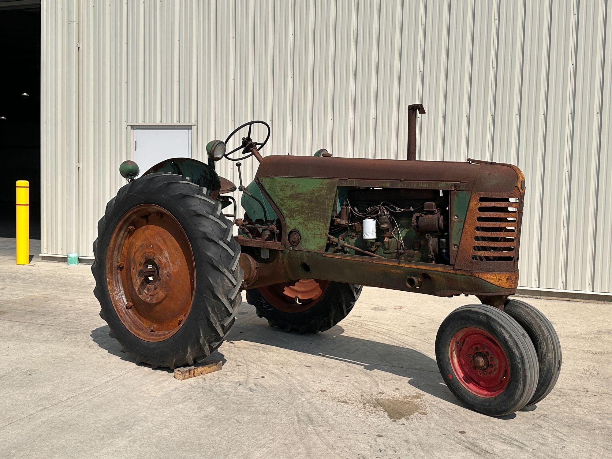 Main image Oliver Super 77