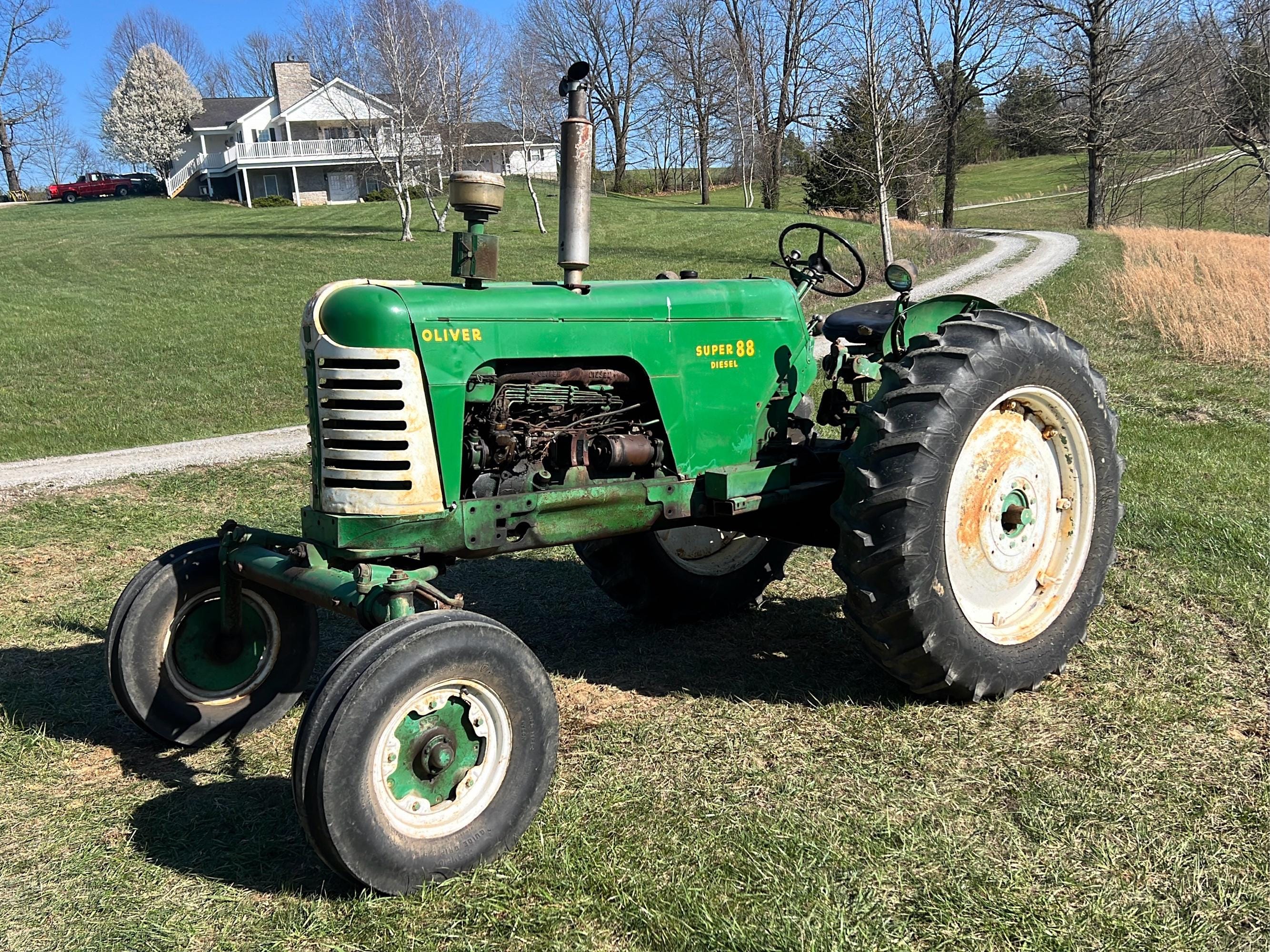 Main image Oliver Super 88