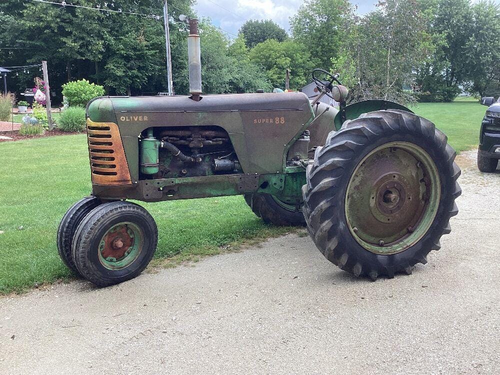 Main image Oliver Super 88