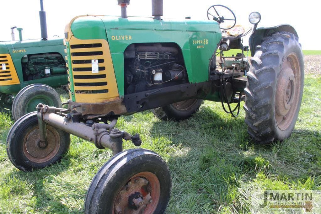 Main image Oliver Super 88