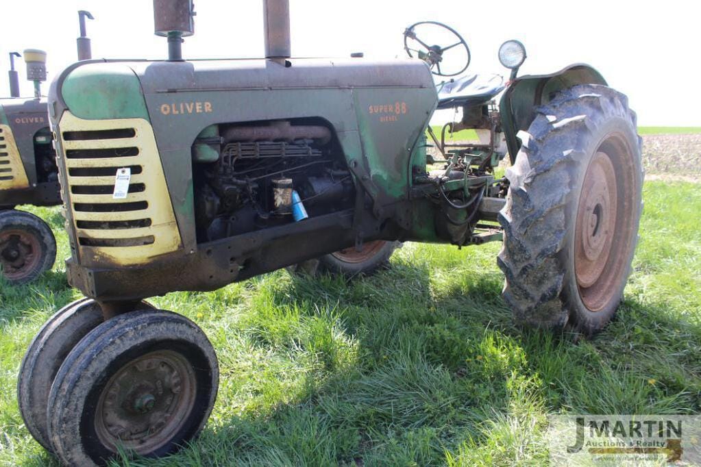 Main image Oliver Super 88