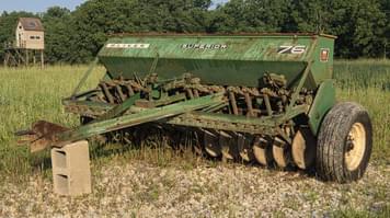 Main image Oliver 76