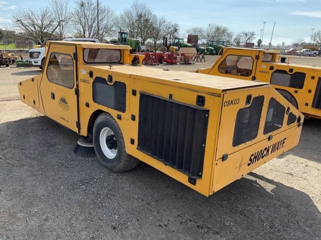 Image of OMC Shockwave equipment image 3