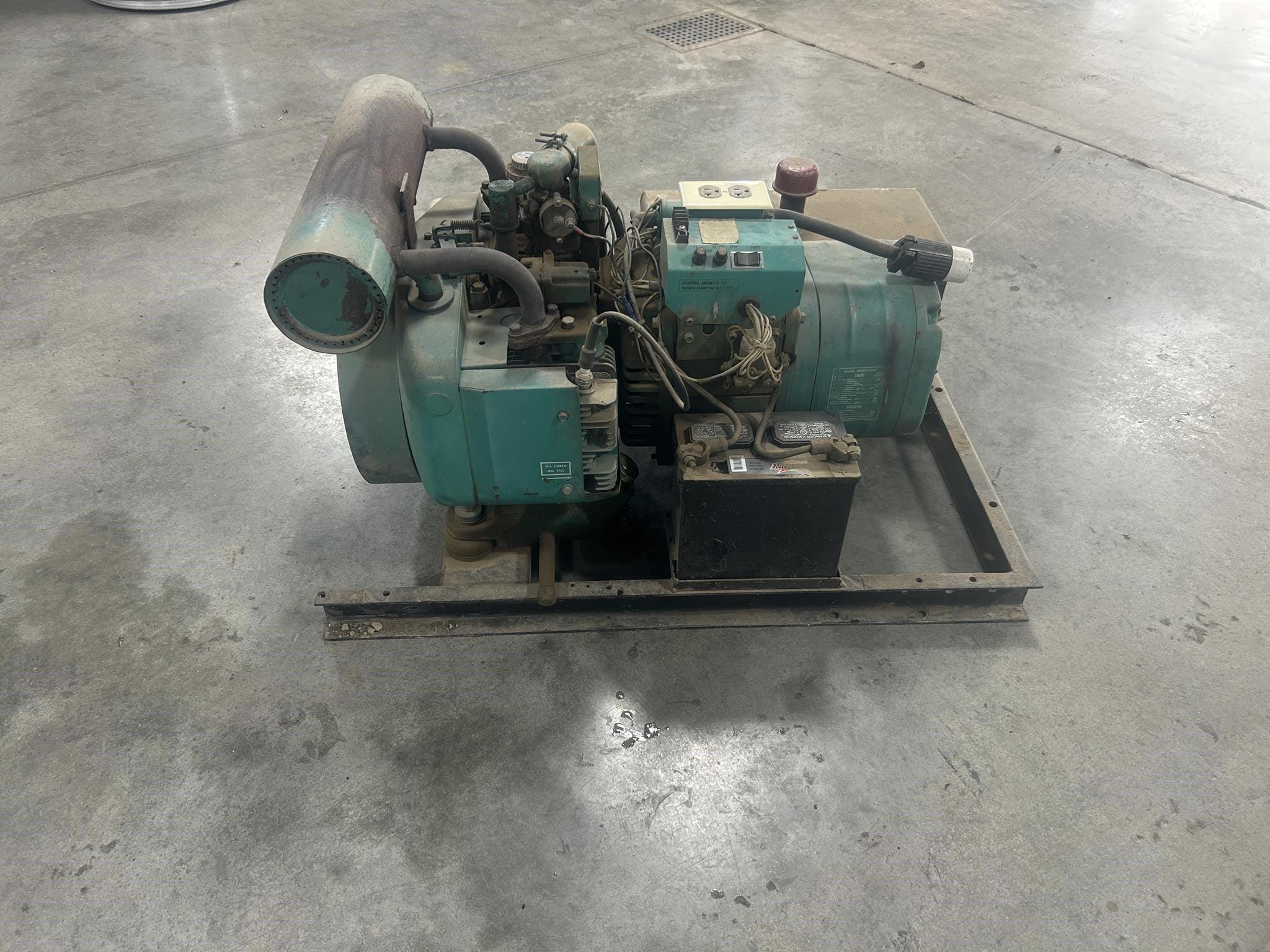 Onan 5.0CCK-3CR/8800R Equipment Image0