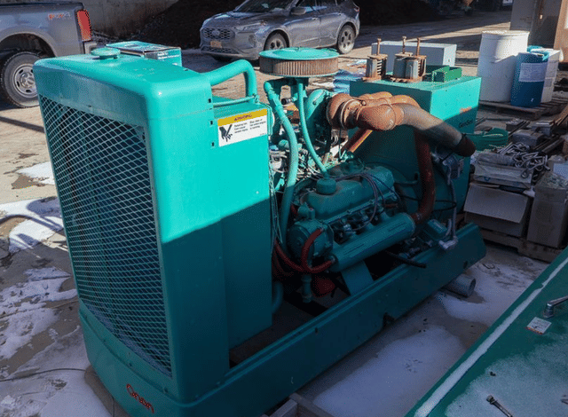 Image of Onan 75 equipment image 3