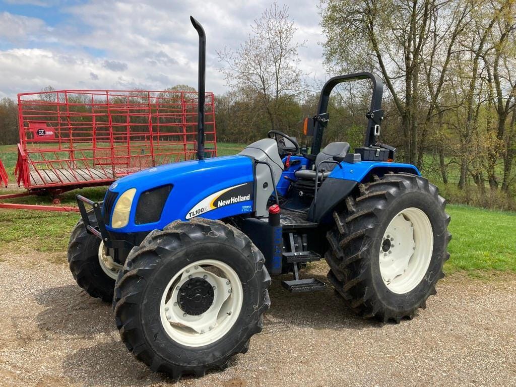 Main image New Holland TL100A