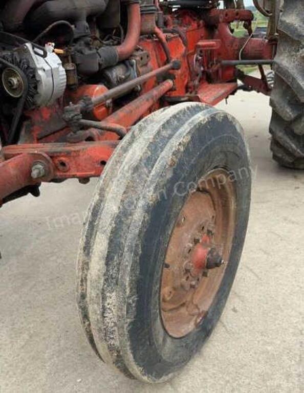 Image of Ford 861 equipment image 2