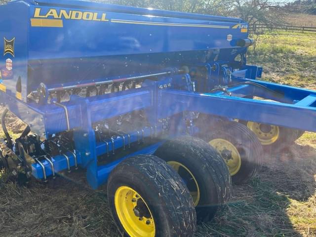Image of Landoll 5210 equipment image 3
