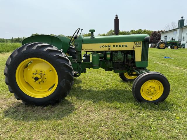 Image of John Deere 435 equipment image 3