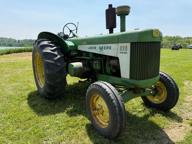 Image of John Deere 830 equipment image 2