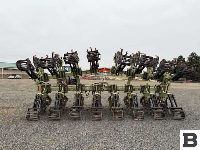 Image of Orthman 1tRIPr equipment image 4