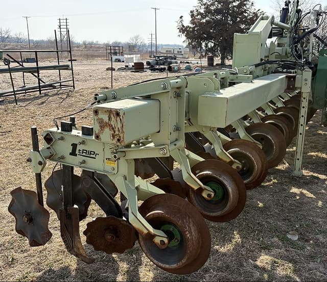 Image of Orthman 1tRIPr equipment image 3