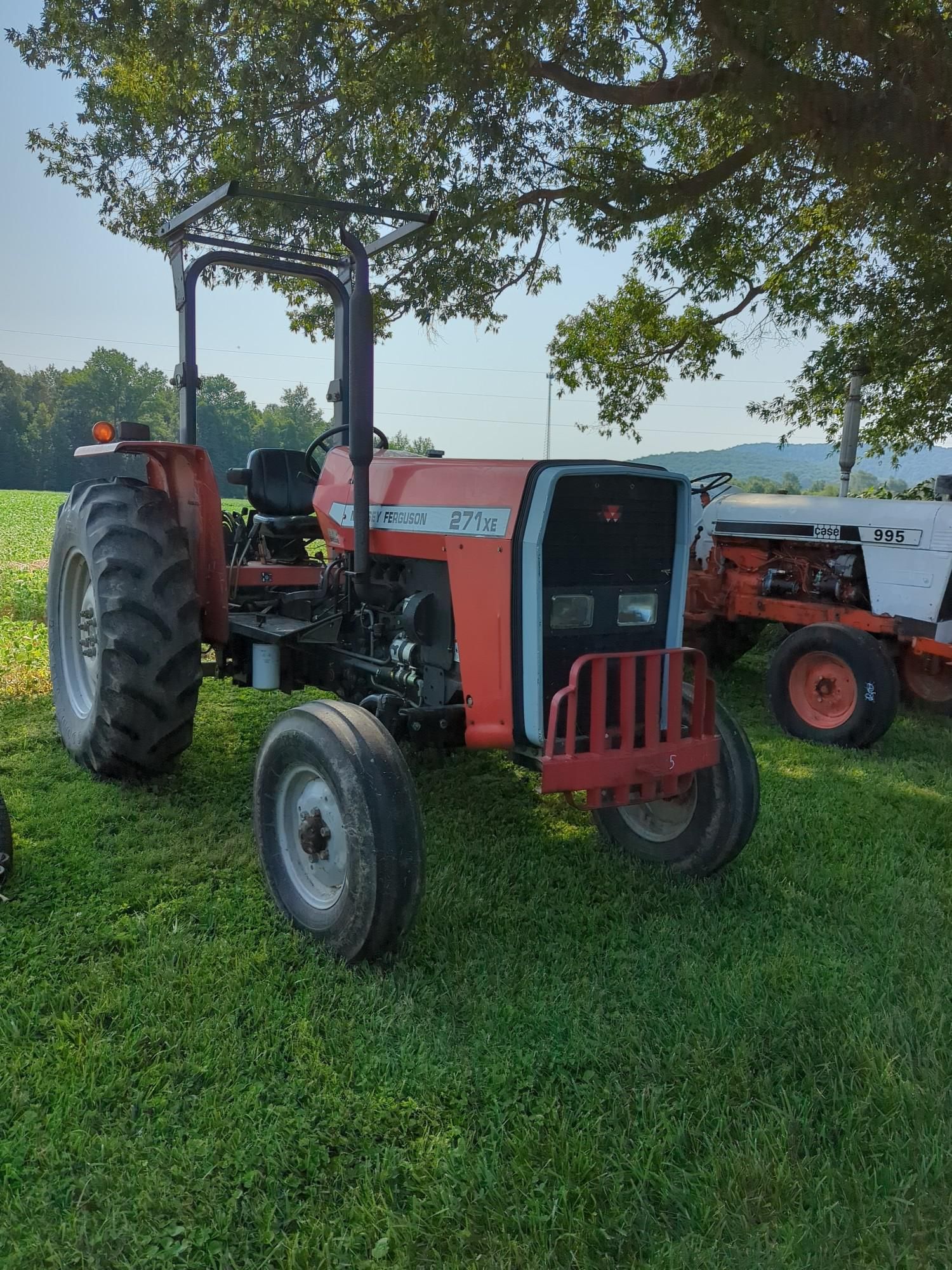 Main image Massey Ferguson 271XE