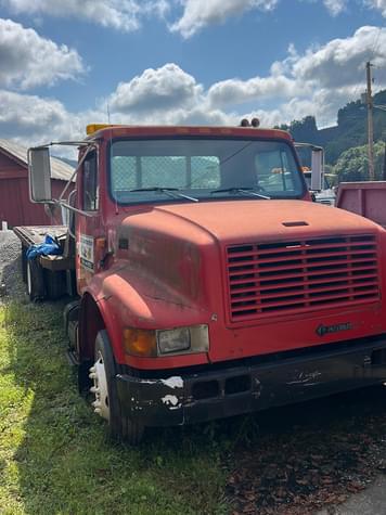 Main image International 4700