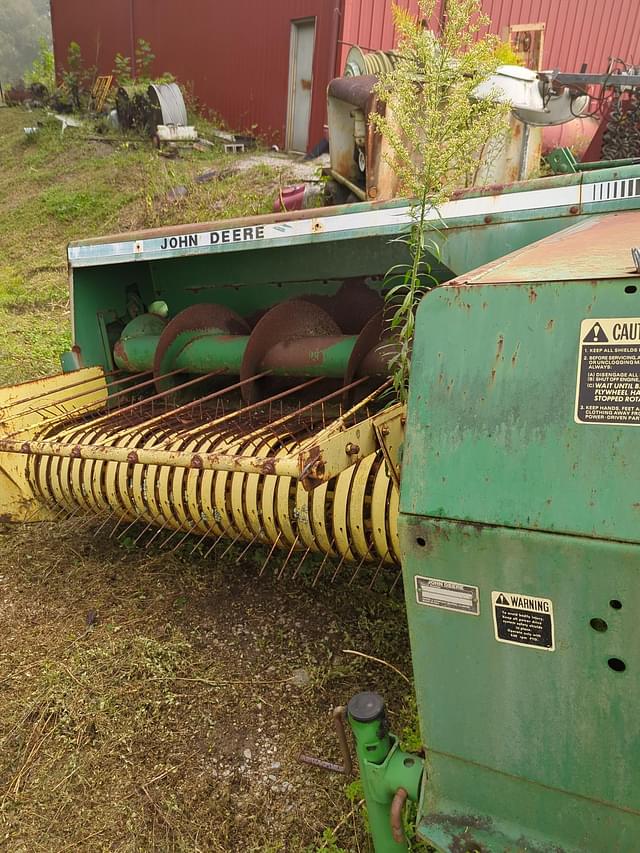 Image of John Deere 328 equipment image 3