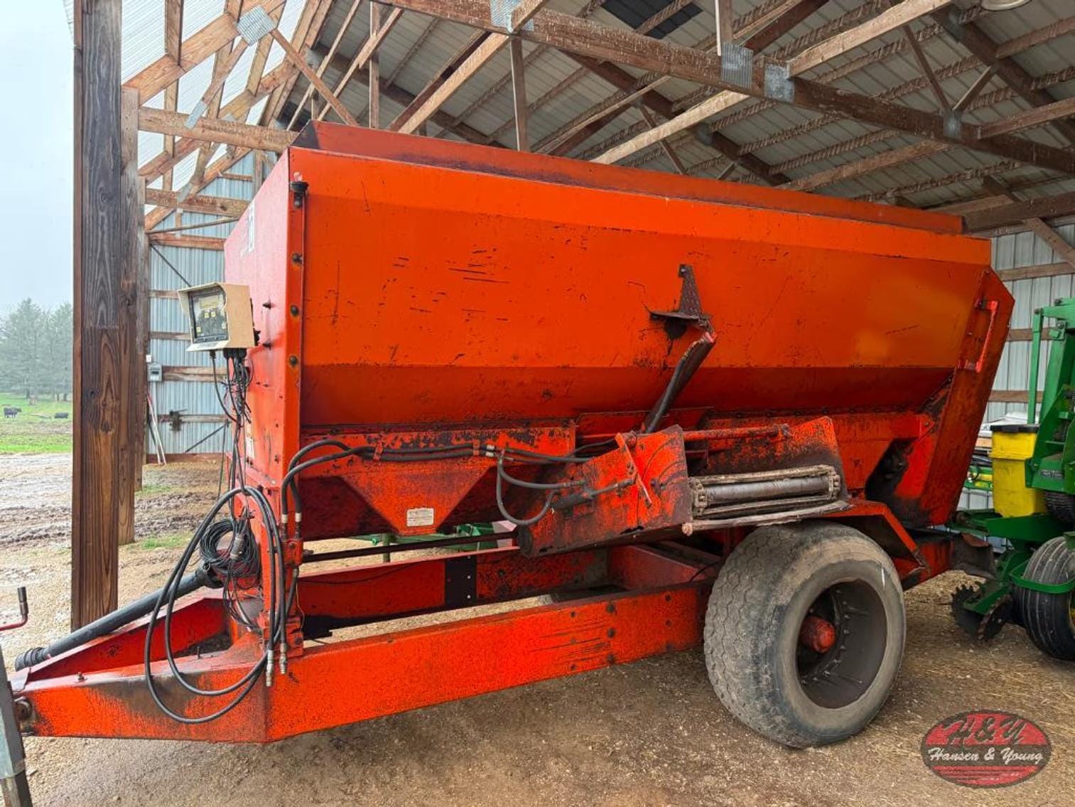 Oswalt TMR Equipment Image0