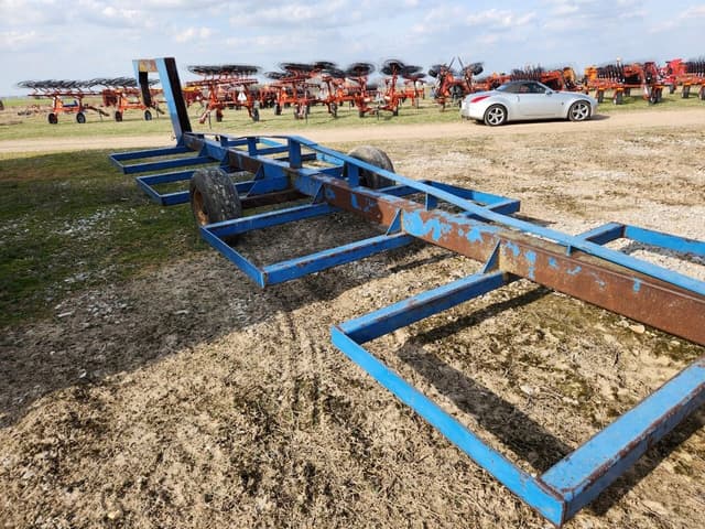 Image of Undetermined Bale Trailer equipment image 2