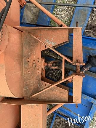 Image of Undetermined Snowblower equipment image 4
