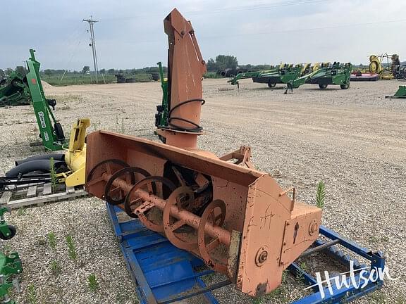 Image of Undetermined Snowblower Primary image