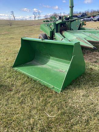 Image of John Deere Bucket Image 0