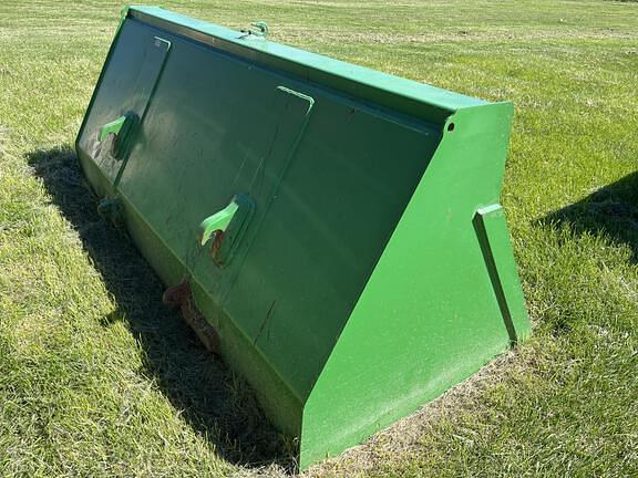 Image of John Deere Bucket Image 1