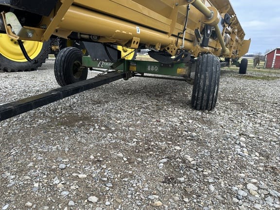 E-Z Trail 880 Equipment Image0