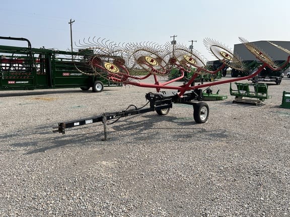 KM Rake Caddy Equipment Image0