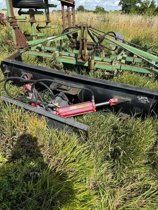 Otters Inc Snow Blade Equipment Image0