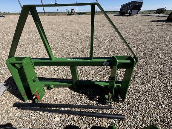 Image of Ottawa Rancher Bale Spear equipment image 2