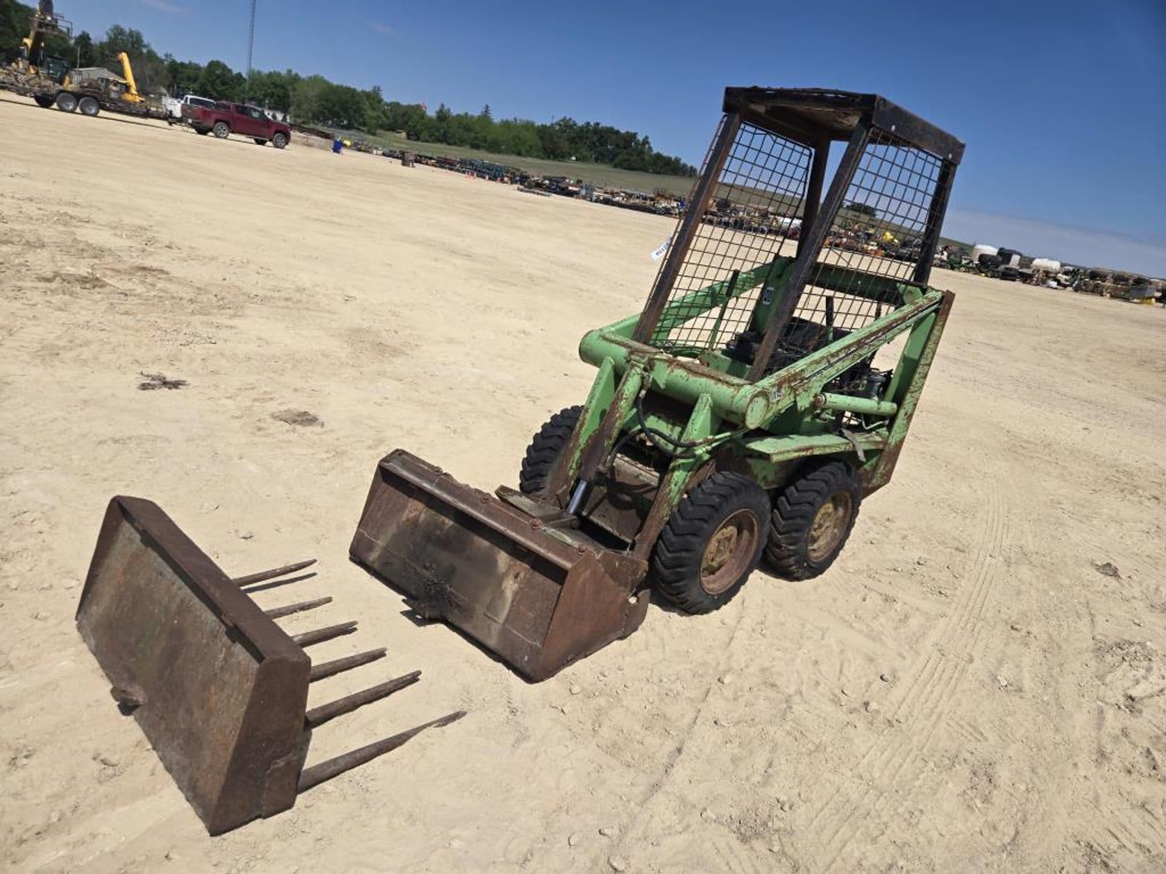 OMC 310 Equipment Image0