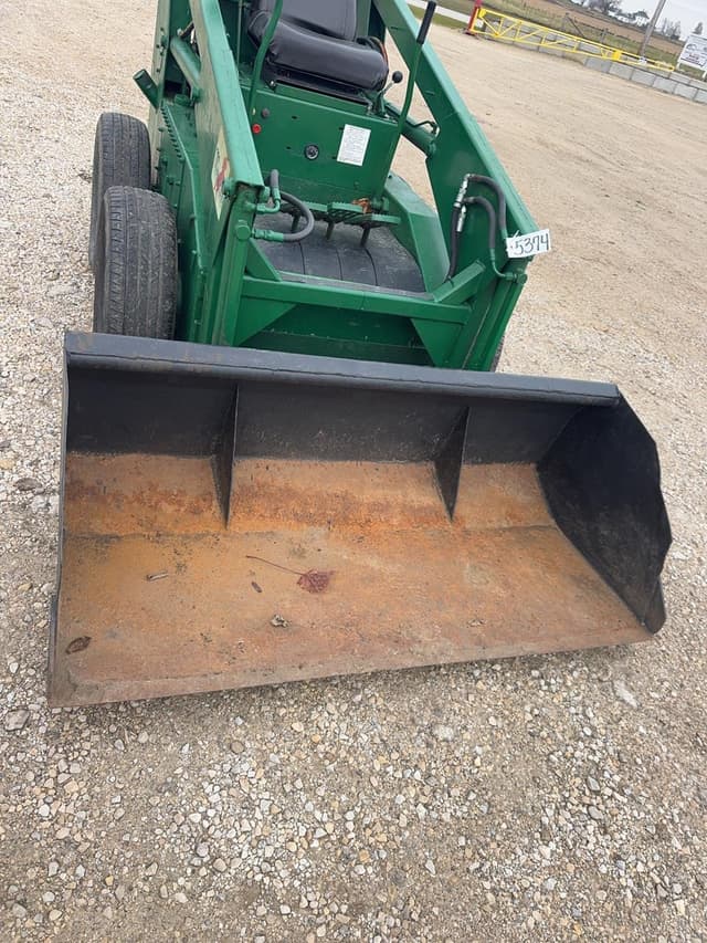 Image of Owatonna Mustang Series 1000 equipment image 1