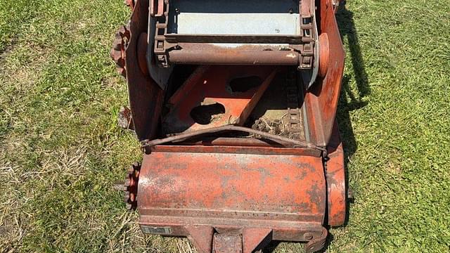 Image of Owatonna 205 equipment image 2