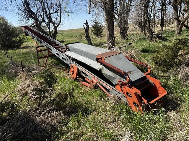 Image of Owatonna 205 equipment image 2